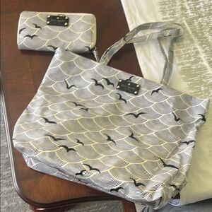 Kate Spade Blue and White Tote Bag with matching wallet